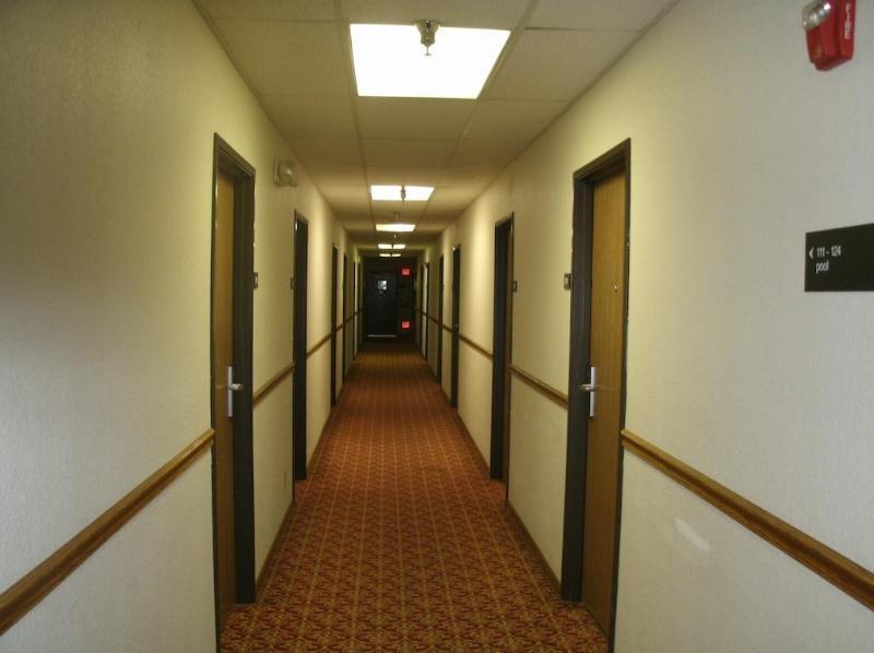 Super 8 By Wyndham Platte City Kansas City Area Eksteriør bilde